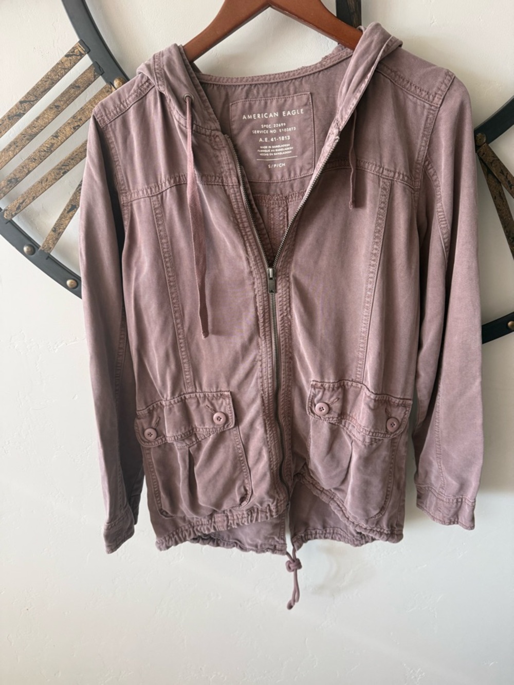 American Eagle Outfitters Dusty Mauve Hooded‎ Utility Jacket